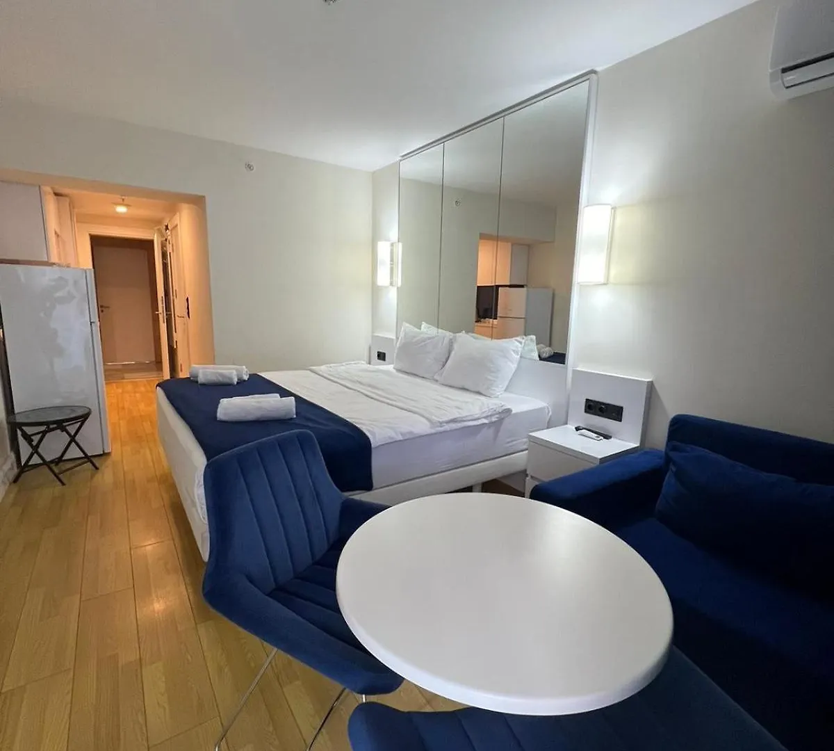 Hotel Downtown Centre In Batumi Aparthotel Orbi City N1